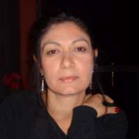 Cláudia Costa Wolfe