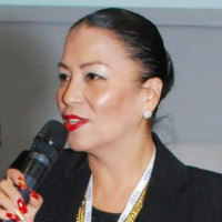 Luz Maria Loo de Li