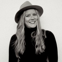 Kristina Shari Widmer