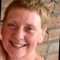 Louise Hollingworth