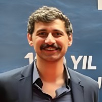 Hüseyin Zümrüt