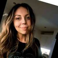 Lauren Connelly