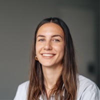 Carina Schneider