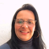 Luciana Gil Pires