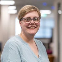 Lori Smith ACIM CMktr