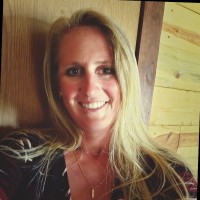 Andrea Stull