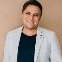 Gerald Huesch - Leadership