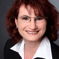 Kristina Schiffer