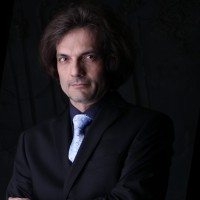 Farshad Mohammadian