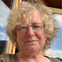 Beverley Rowe