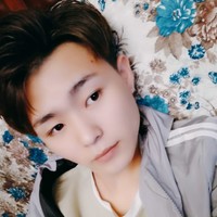 李逸明
