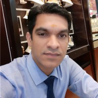 Vivek R