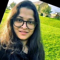 Dr Khushbu Singh