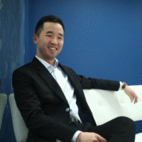 Derek Yoshida