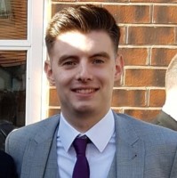 Lee Newcombe