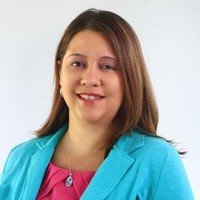 Eliana Saltares, Pmp