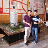 李康平