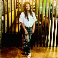 Pavithra Tr