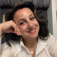 Halime Özdemir di Larusso