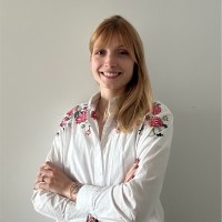 Jennifer Batard