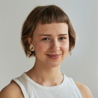 Laura Linnik