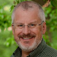 Roderick Bartlett Md