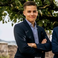 Finn Knauer
