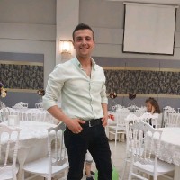 Özgür Yvz