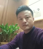 潘明辉