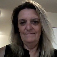 Vicki Lowe