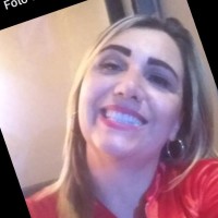Thais Spinola