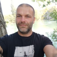 Jacek Kania