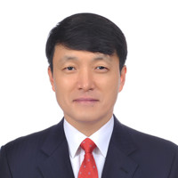 Jongwoo Nam
