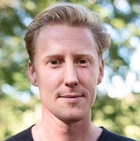 Oliver Karlöf