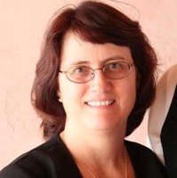 Sandra Mathis