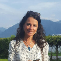 Angela Schröder