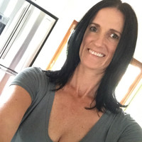 Kirsty Bell