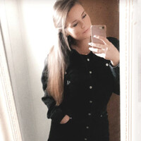 Charleen Stuhr