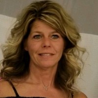 Carey Manders, Mba