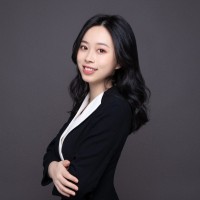 April Huang