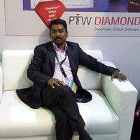 Muthukumar V
