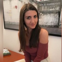 Clara Alvaro