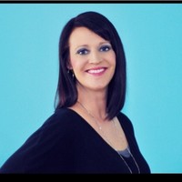 Corinne Cole
