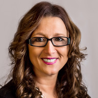 Shelly Mowry