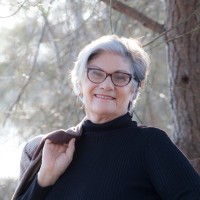 Lynn Gillman Bate