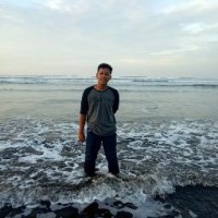 Yossi Pratama