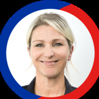 Caroline Blain