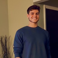 Gabriel Flores