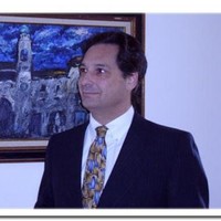 Seth J Perlman