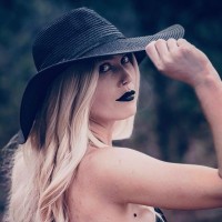 Hannah Anders